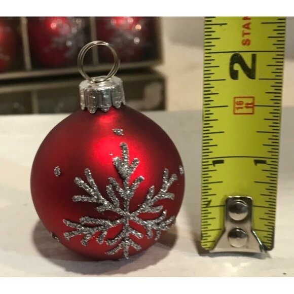 Set Of 12 Red Christmas Ball Place Card Ornaments With Snowflake Design 2" - Picture 6 of 11